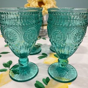 Pioneer Woman Turquoise Glasses Footed Set of 4
